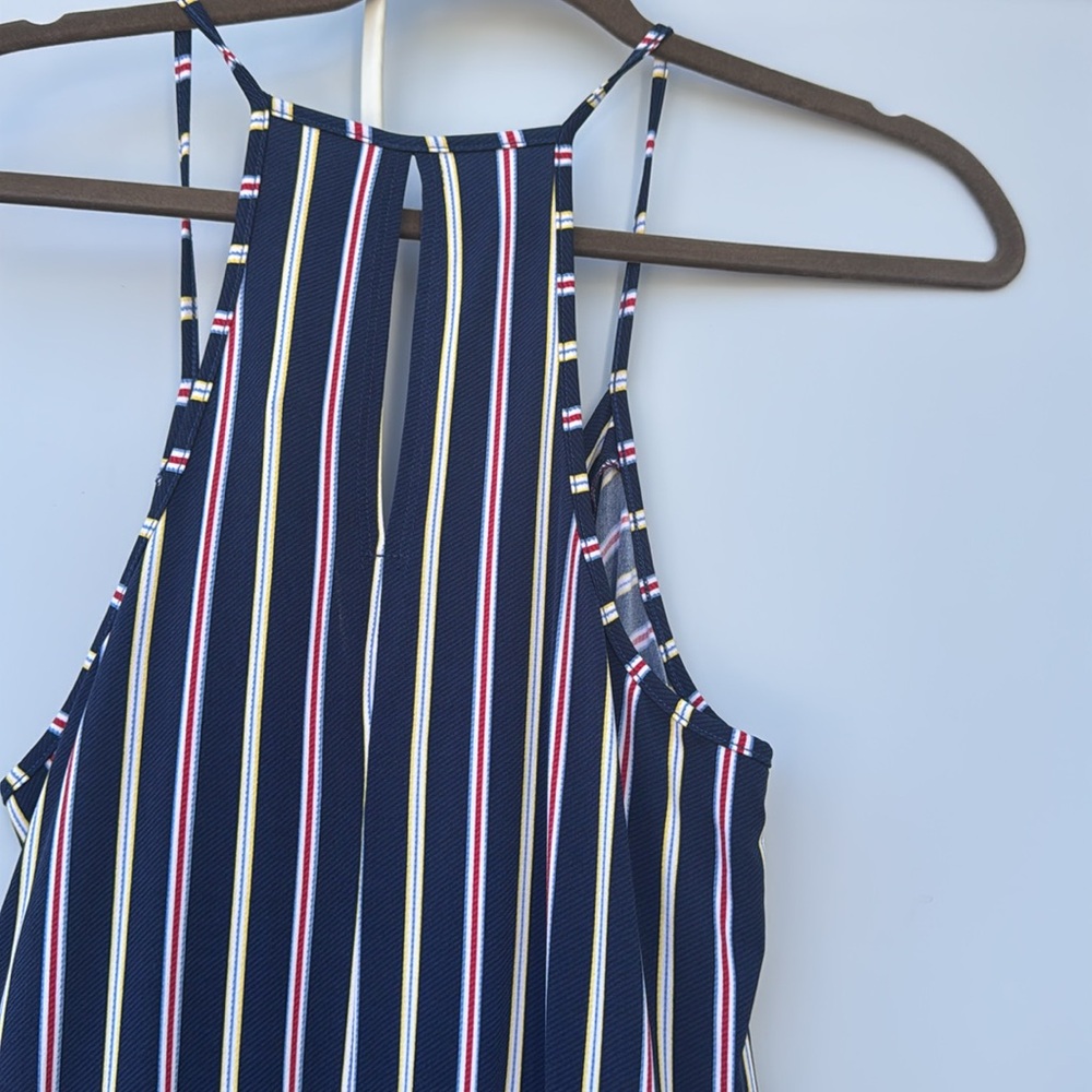 BCBGeneration Black and White Striped Jumpsuit with Relaxed Fit size medium - Picture 3 of 6